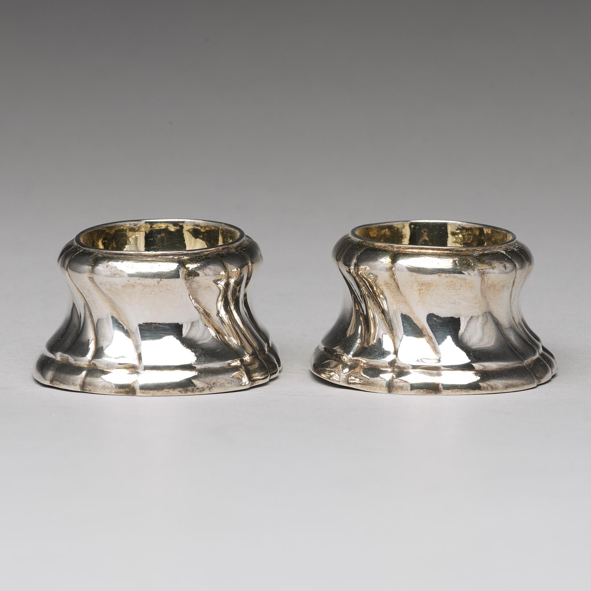 Johan Leffler, saltkar, ett par, silver, Falun 1770. Rokoko.