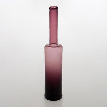 Nanny Still, pullo, signeerattu Riihimäen Lasi O.Y. Nanny Still.