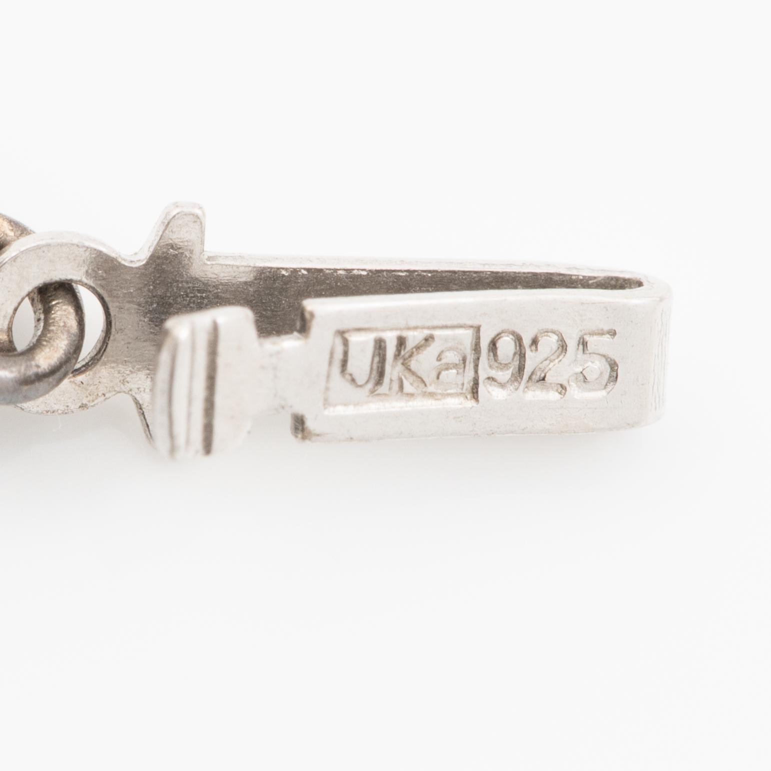 Collier med odlade pärlor, lås silver.