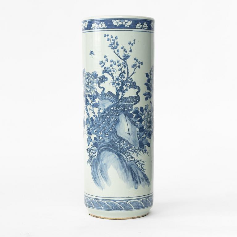 Paraplyställ, porslin, Kina, 1900-tal.