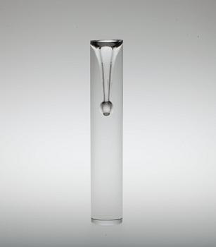 Tapio Wirkkala, A GLASS SCULPTURE.