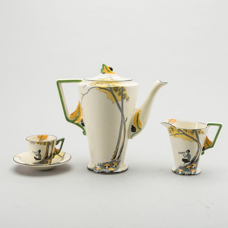 A 45+ 8 pcs Burleigh art deco dinner service.