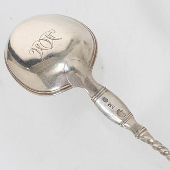 Table accessories, 7 pieces, silver, including Denmark 1880s.