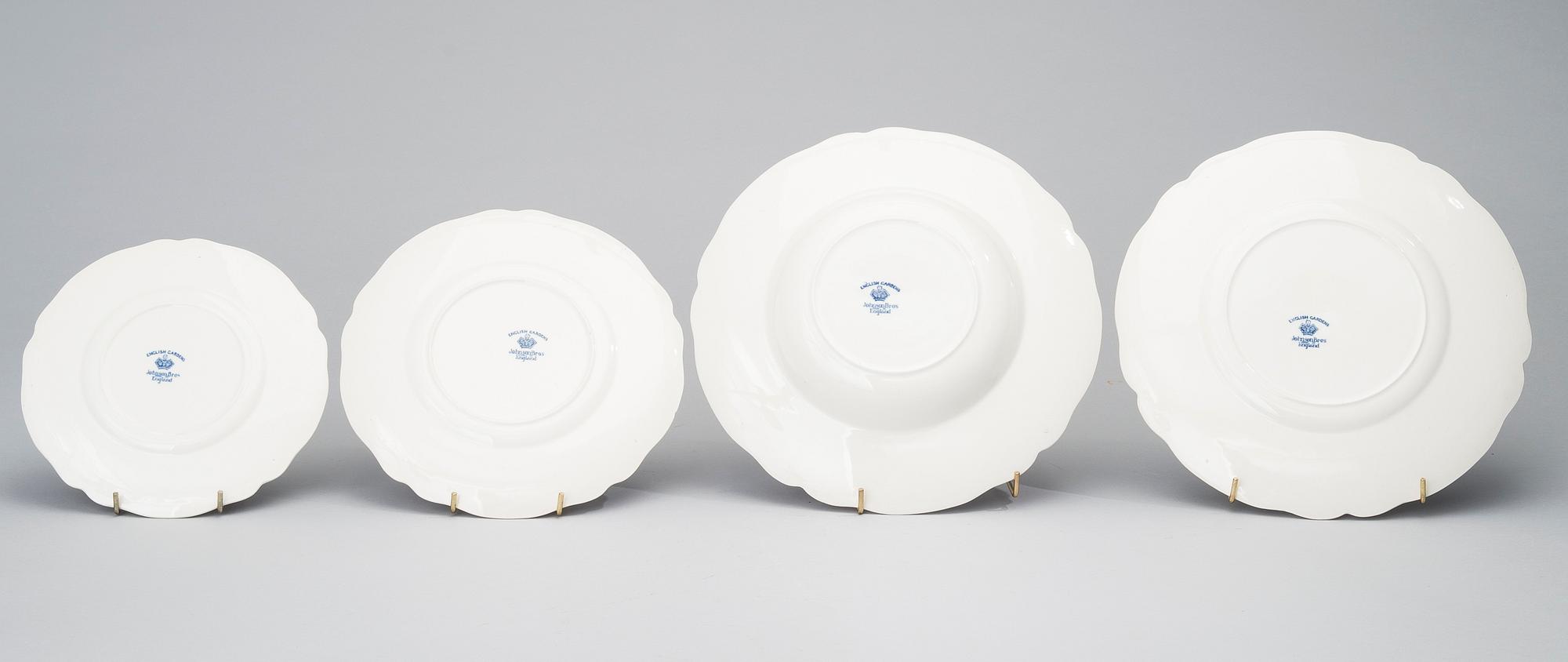 MATSERVIS, 74 delar, porslin, "English Gardens", Johnson Brothers, England 1900-första hälft.