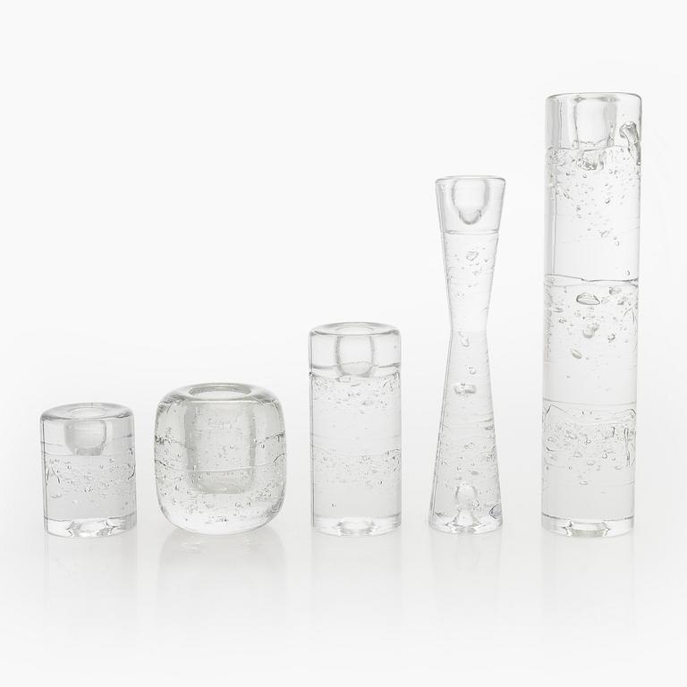 Timo Sarpaneva, vas och 4 st ljusstakar, glas, "Arkipelago", Iittala.