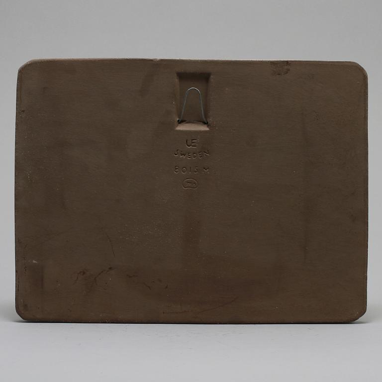 VÄGGRELIEF, stengods, Mari Simmulson, Upsala-Ekeby, 1900-talets andra hälft.