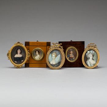 MINIATYRER SAMT BEMÅLAT TRYCK, 5 st, 1800-tal.