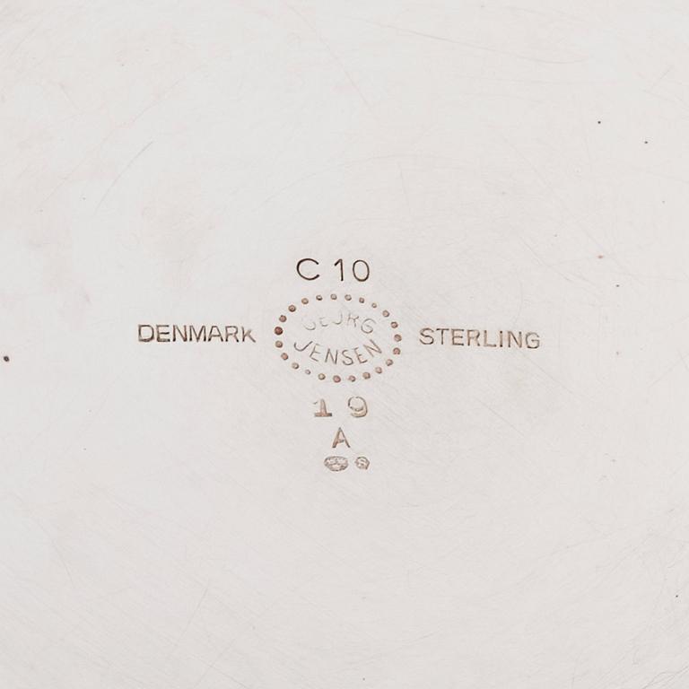Georg Jensen, skål på fot, Köpenhamn efter 1945, sterling silver, design nr 19A.