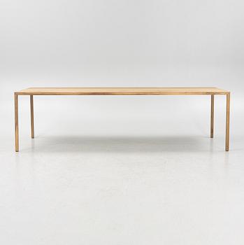 Piergiorgio & Michele Cassangia, matbord, "Tense Material Table", MDF Italia.