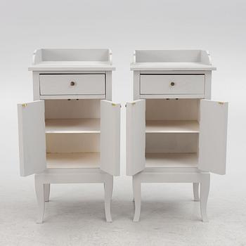 Sängbord, ett par, 1900-talets första hälft.