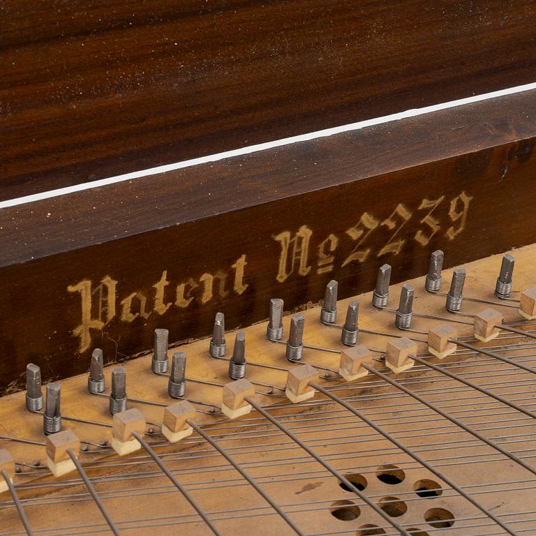 Spelbord med speldosa/verk, 1800-tal.