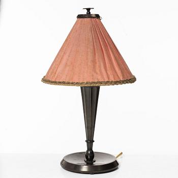 Harald Notini, a table lamp model "6894", Arvid Böhlmarks Lampfabrik, Stockholm, 1920s.