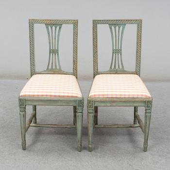 STOLAR, ett par, gustaviansk stil, 1800-talets andra hälft.