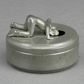MANSCHETTKNAPPSASK, tenn, "Originell", Widerholm & Dahlberg, Eskilstuna, 1930/40-tal.
