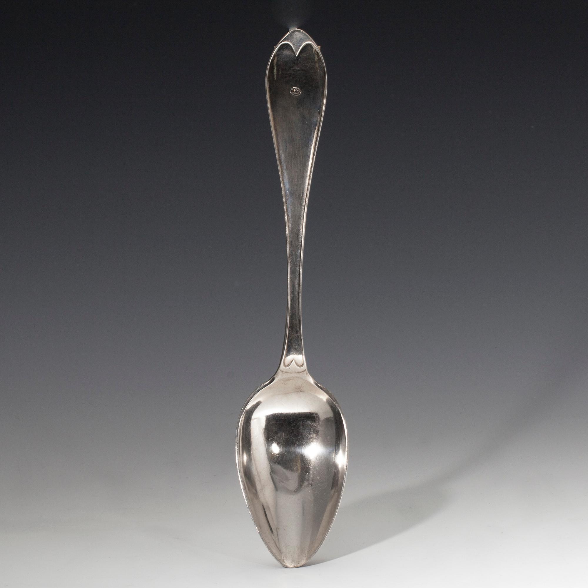 RAGUSKED, silver, I.P. Ernander Uppsala 1819, vikt 129 g.