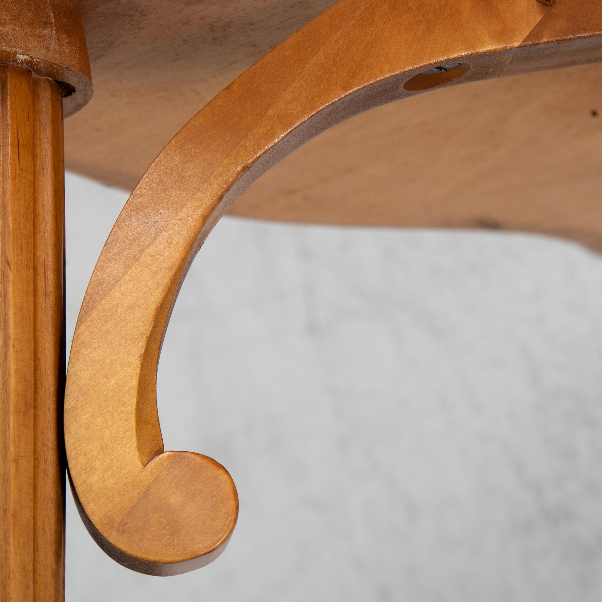 A burr birch veneered Swedish Modern coffee table, 1940's.