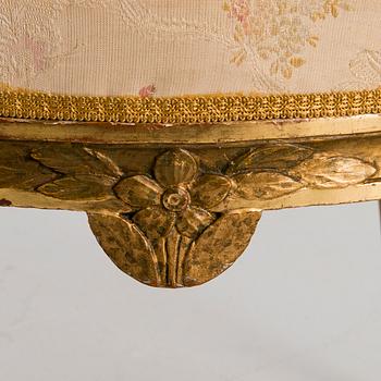 ETT PAR GUSTAVIANSKA STOLAR, sent 1700-tal.