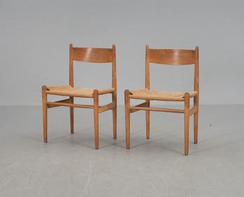 STOLAR, ett par, "CH 36", Hans J Wegner, Carl Hansen, 1900-talets andra hälft.