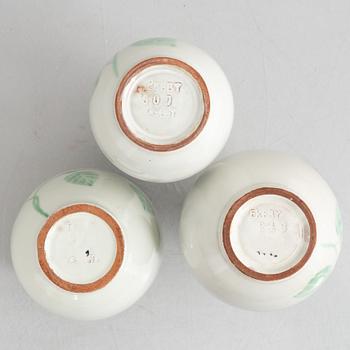 Anna-Lisa Thomson, vaser, 3 st, Upsala-Ekeby.