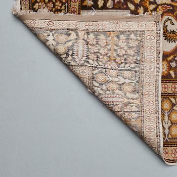 MATTA, orientalisk. Ca 190x130 cm.