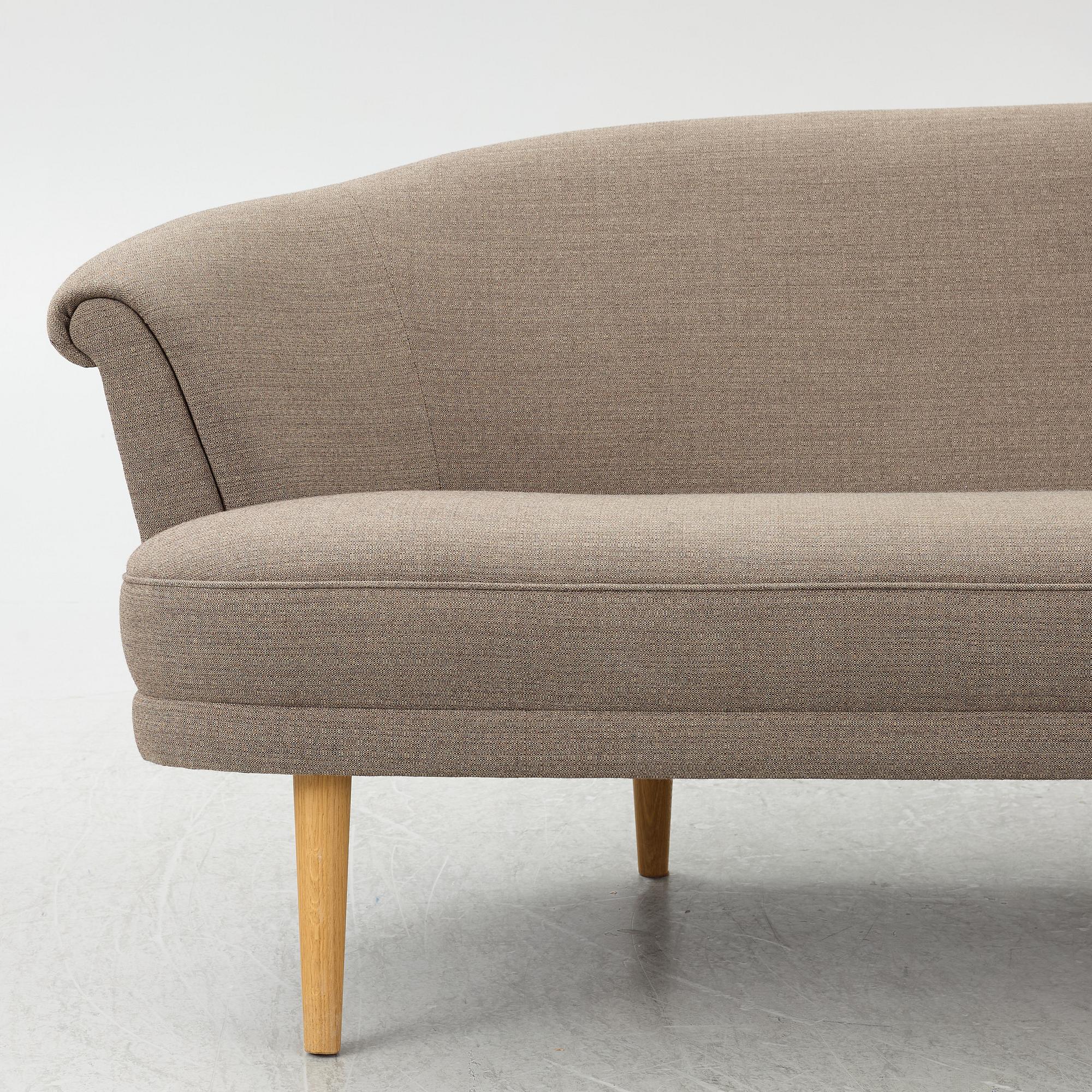 Carl Malmsten, soffa, "Lundeqvist PG", AB O.H. Sjögren, 2022.