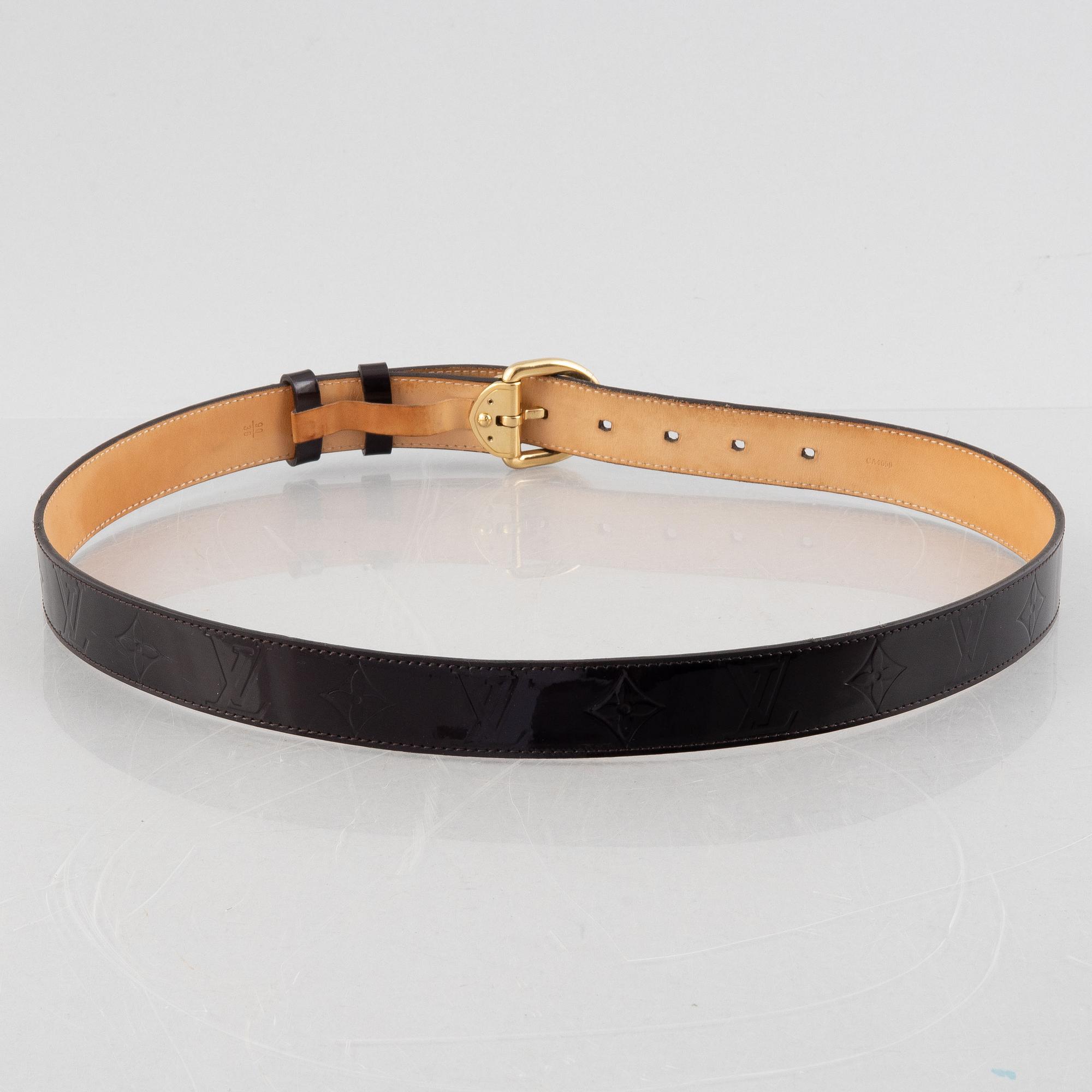 Louis Vuitton, a belt, size 90/30, 2009.