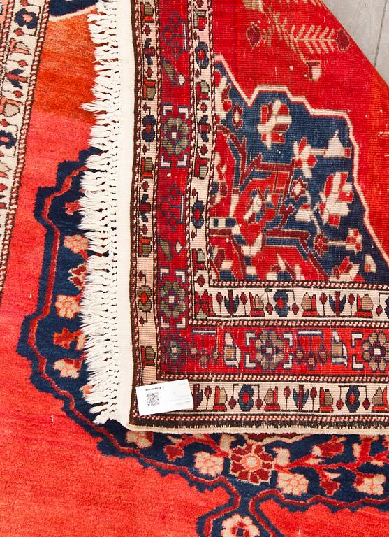 MATTA, old, orientalisk, ca 187 X 146 cm.