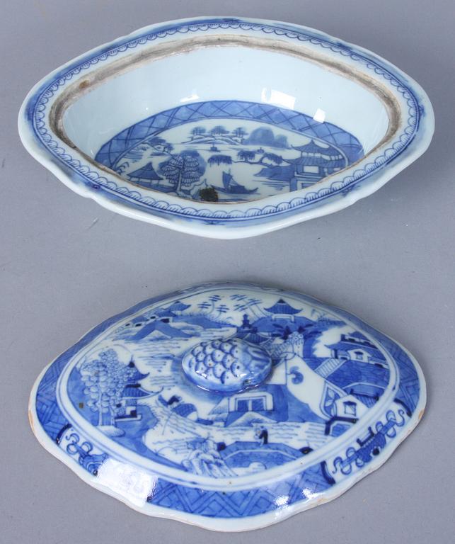 PASTEJFORM, porslin, Kina, 1800-tal.