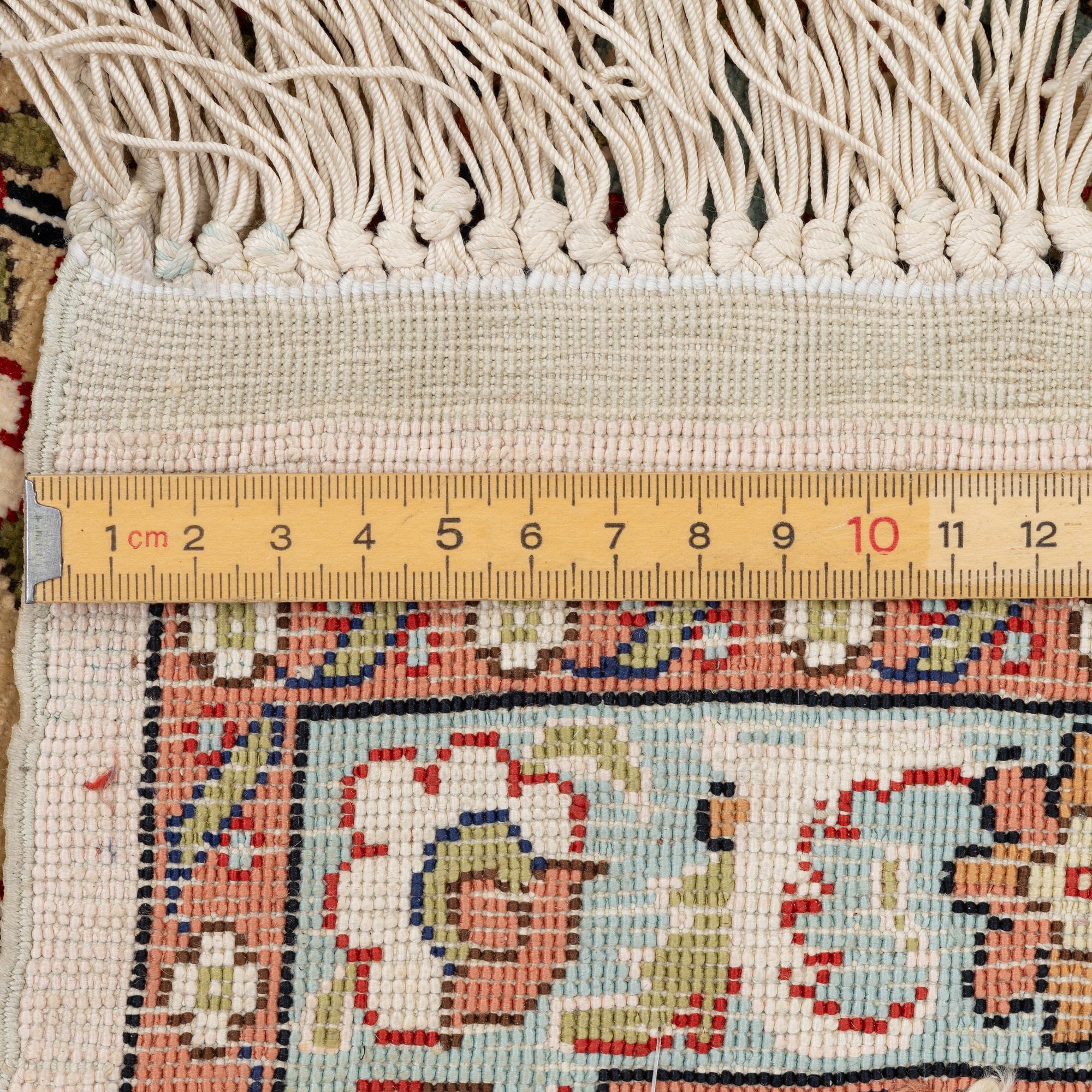 Matta Old silke Kayseri, Västra Anatolien. ca 297 x 196 cm.