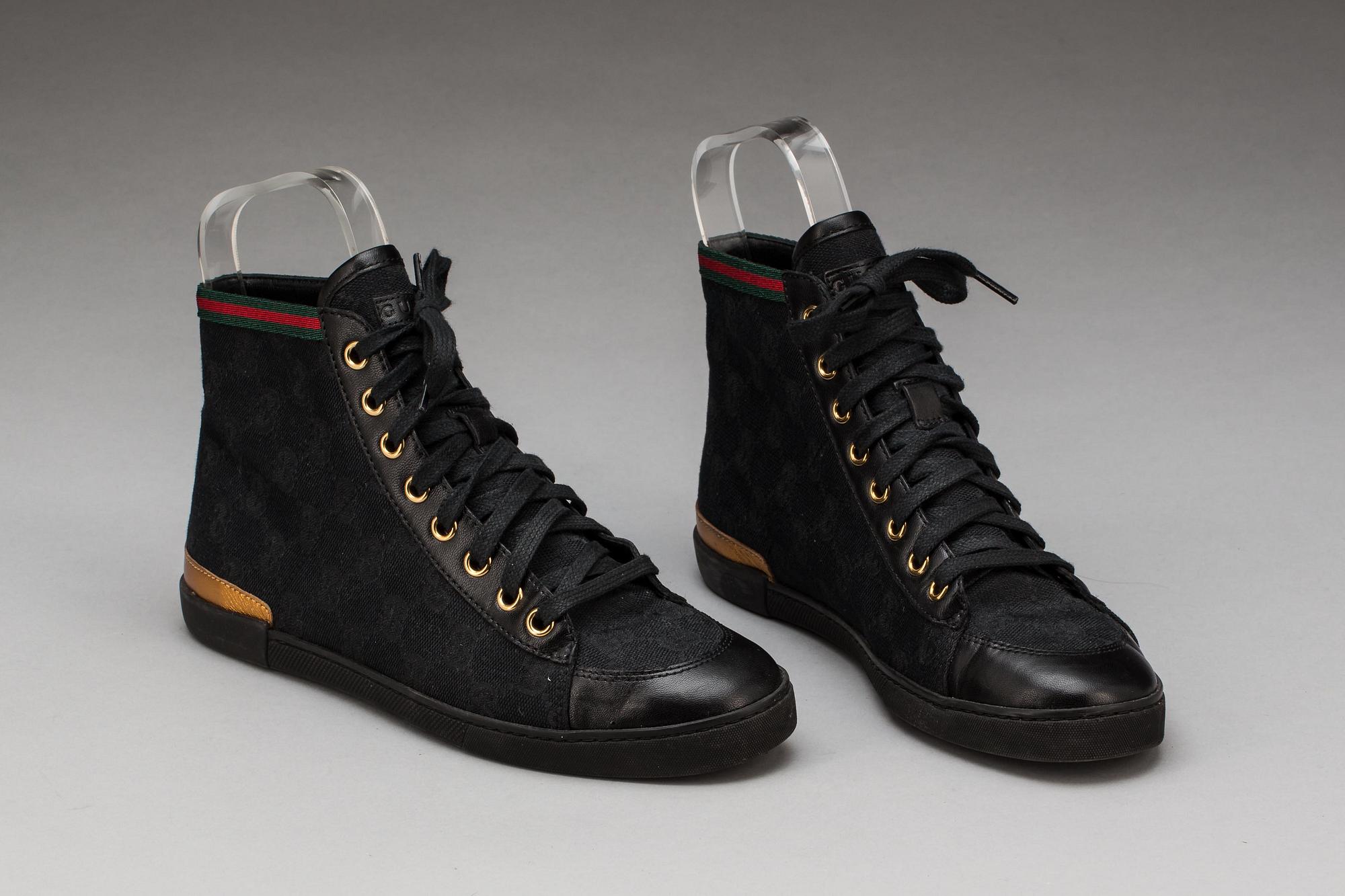 SKOR, GUCCI.