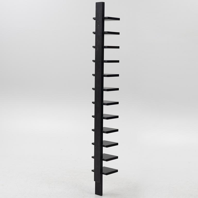 John Kandell, Shelf, 'Pilaster', Källemo.