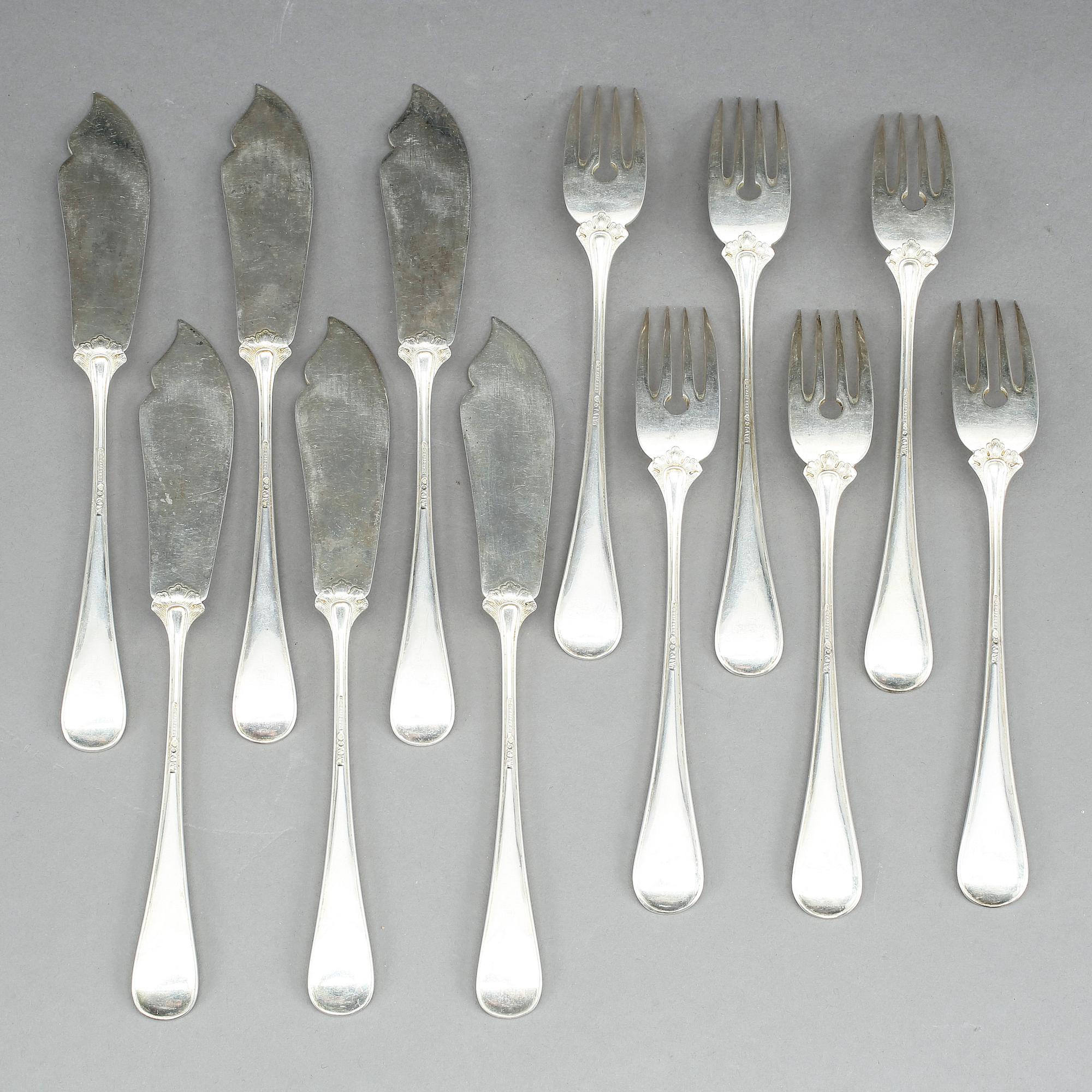 FISKBESTICK, 12 delar, silver, C.G Hallberg, Stockholm 1925. Ca 579 gram.