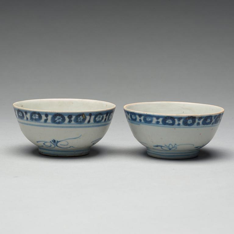 Two blue and white bowls, Ming dynasty (1368-1644).