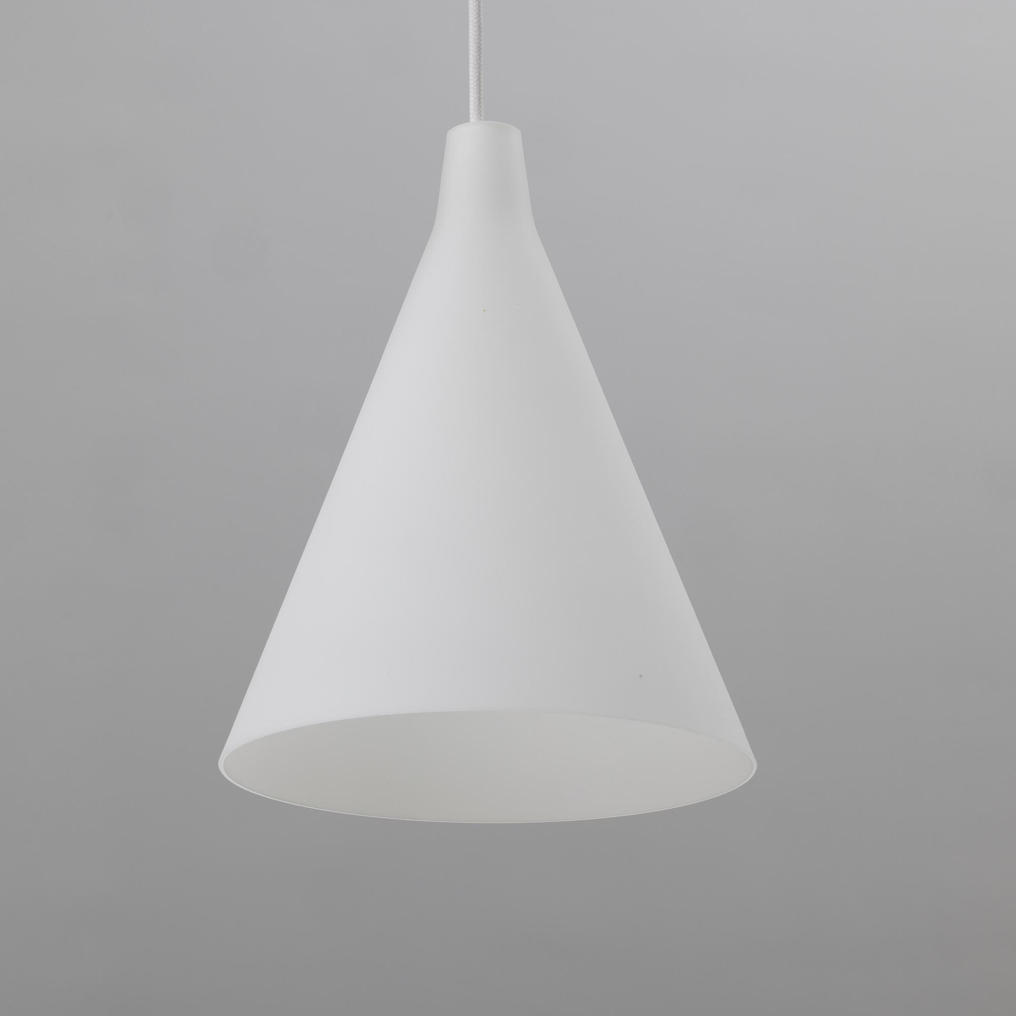 Tapio Wirkkala, Ceiling lamp, "Triennale", Artek, 2000s.