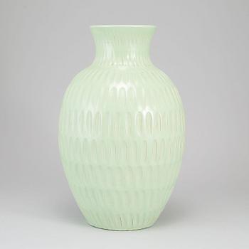 ANNA-LISA THOMSON, vas, glaserat lergods, Upsala Ekeby,