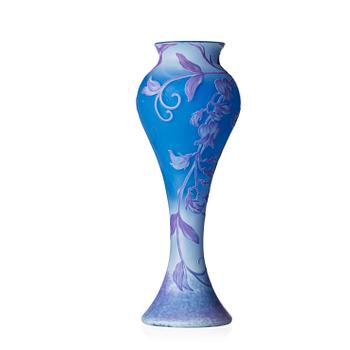 55. Axel Enoch Boman, an Art Nouveau cameo glass vase, Reijmyre 1913.