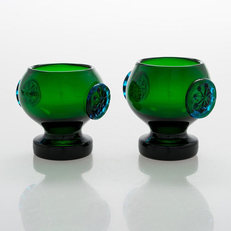 Nanny Still, glas, 2 st, "Flower power" Riihimäen Lasi OY.