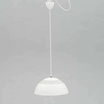 TAKLAMPA, "Lilla AJ-pendel", Arne Jacobsen, Louis Poulsen.