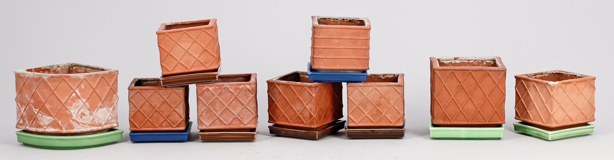 YTTERFODER MED FAT, 18 delar, "Planta", lergods, Wilhelm Kåge, Gustavsberg, 1950-tal.