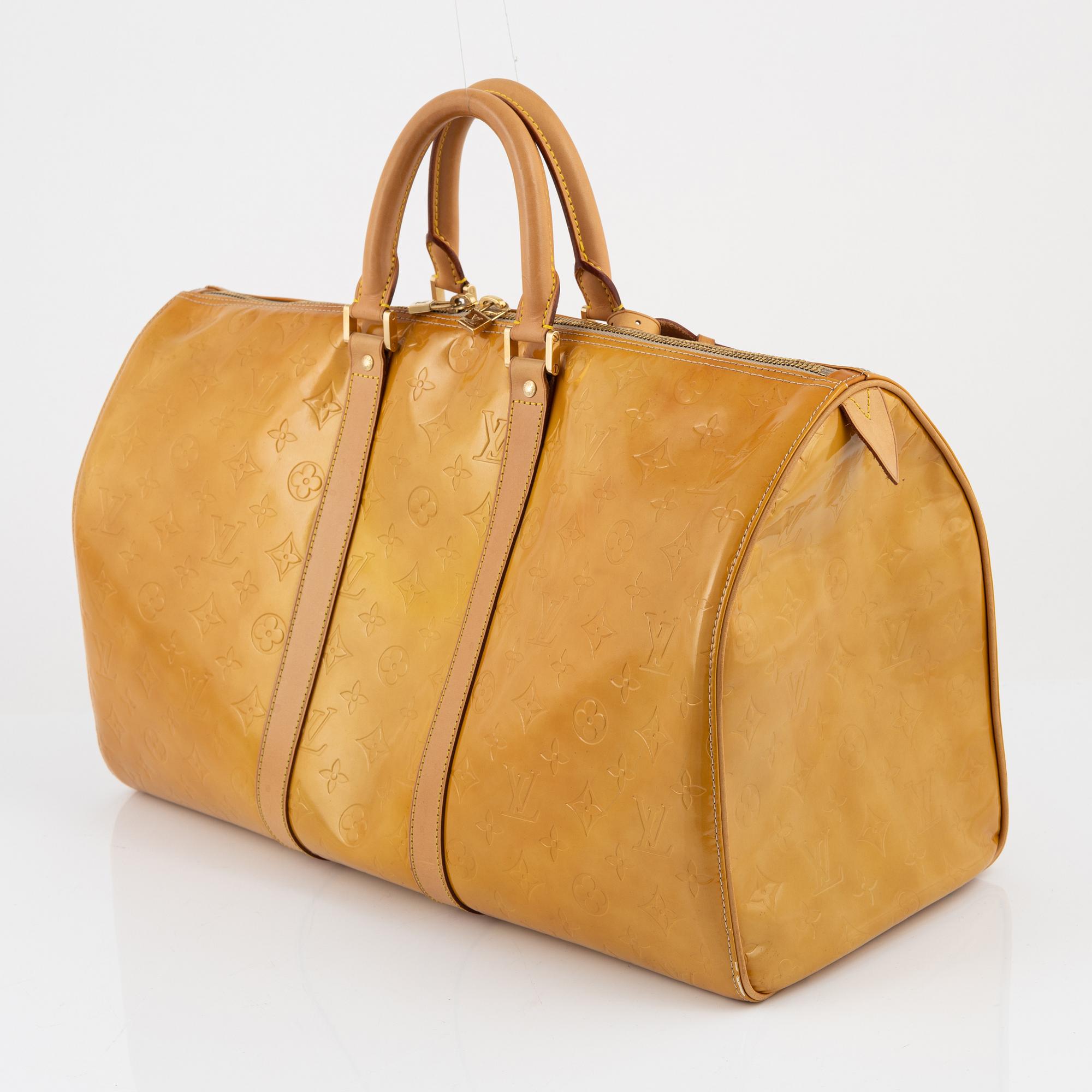 Louis Vuitton, A 'Vernis Keepall 45' weekendbag, 1999.