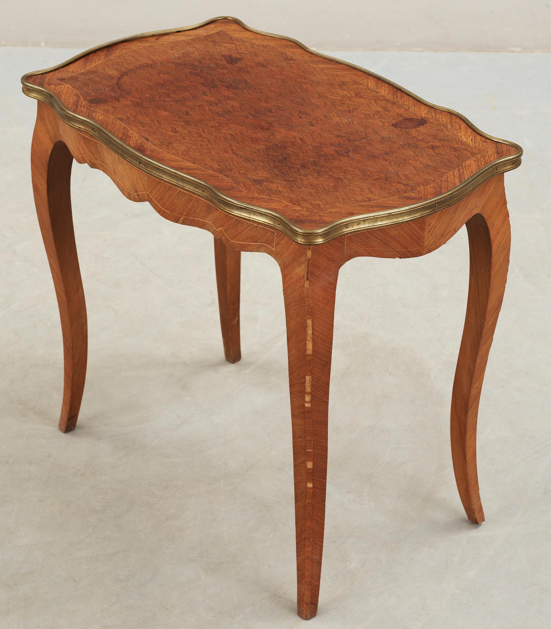 BORD, rokokostil, 1900-tal.