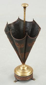 PARAPLYSTÄLL, mässing och koppar, 1900-talets andra hälft.