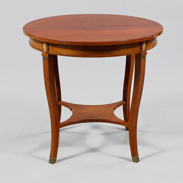 SALONGSGRUPP, 8 delar, Karl Johan- stil, 1900-talets första kvartal.