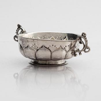 Johan Wallman, brännvinskål, silver, Varberg 1719. Barock.