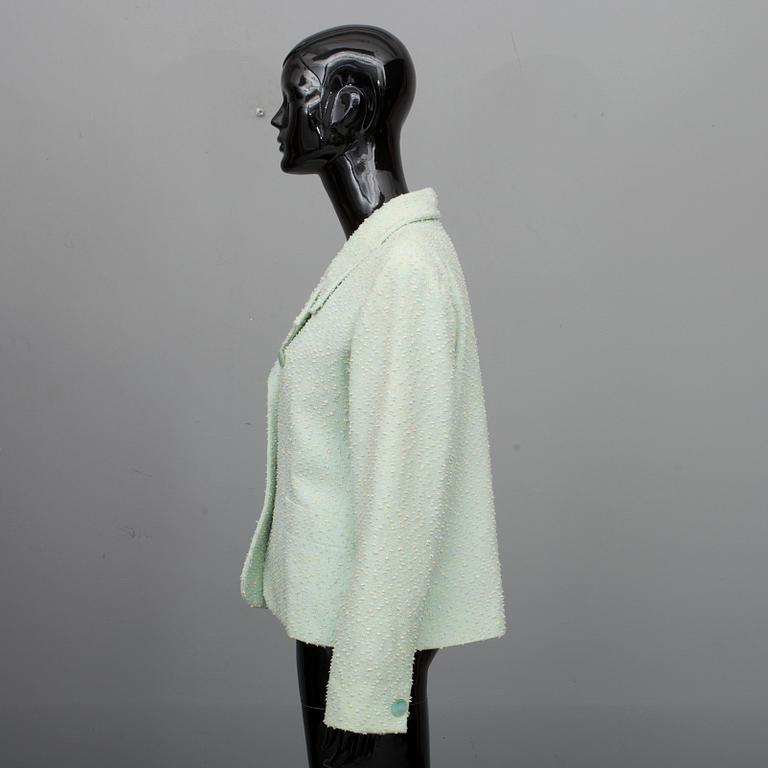 KAVAJ, Yves Saint Laurent.