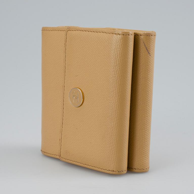 PLÅNBOK, Chanel.