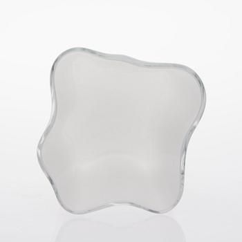 ALVAR AALTO, GLASSKULPTUR, 4 DELAR. Aalto-blomman. Sign. Alvar Aalto. Iittala 1980/90-talet.