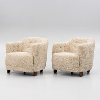 A pair of "Continent" armchairs model 217, Asko, Finland, 1930s/40s.