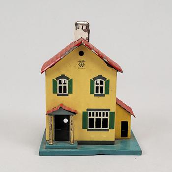 A steam engine wirt tender and wagons, early 20th century.