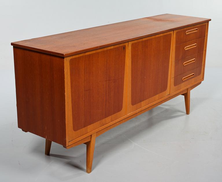 SIDEBOARD, 1900-talets andra hälft.